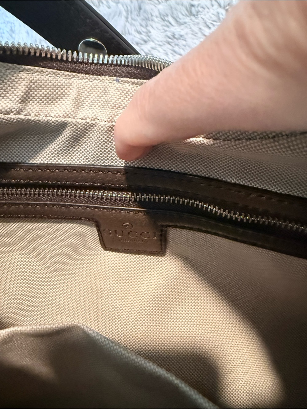 Luxe Designer Inspired supreme Logo attaché Hobo Bag - Picture 6 of 11